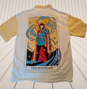 Marvel Super Heroes Reimagined Tarot Doctor Strange Collar Quarter Zip Size M